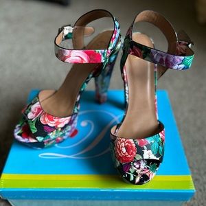 Bosco Floral Pump
